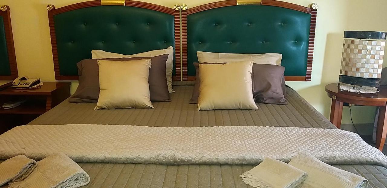 Hotel La Conca วิลลาซานโจวานนี ภายนอก รูปภาพ